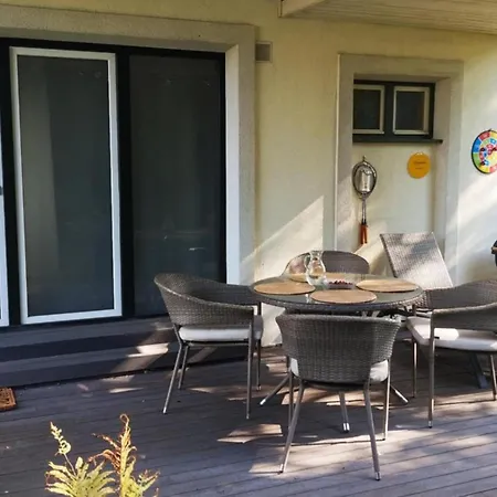 Guest Wing With Private Sauna Apartman Pärnu